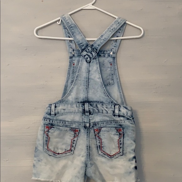 Overall shorts - Picture 2 of 2